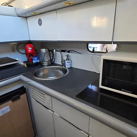 In Boat Båthotell *